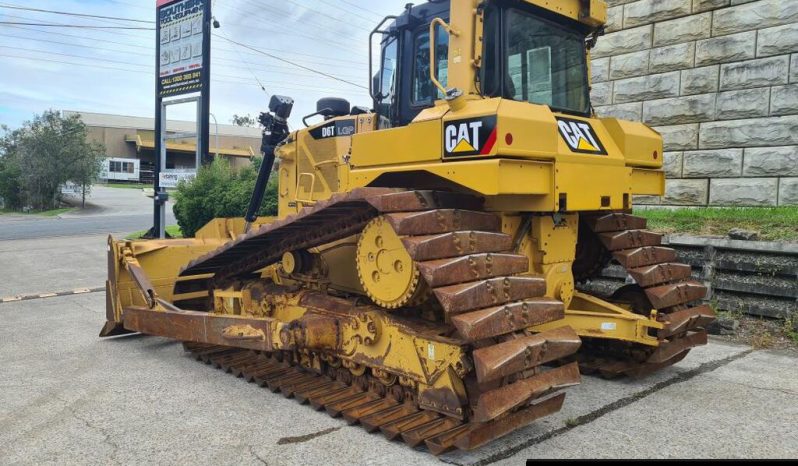 2014 Caterpillar D6T LGP Bulldozer pieno