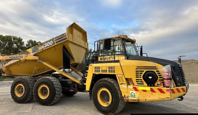 KOMATSU HM300-5 pieno