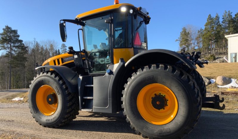 JCB Fastrac 4220 pieno