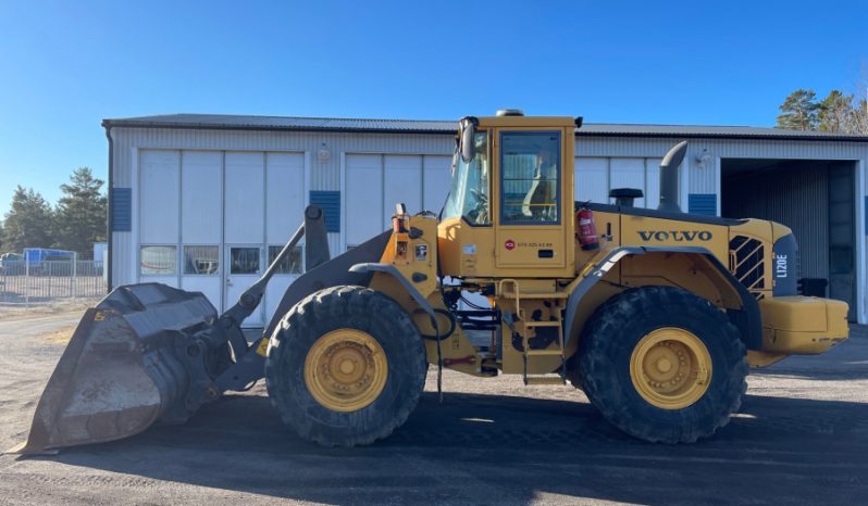 Volvo L120E pieno