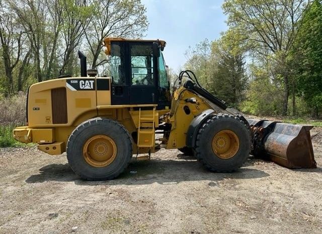 CATERPILLAR 930H pieno